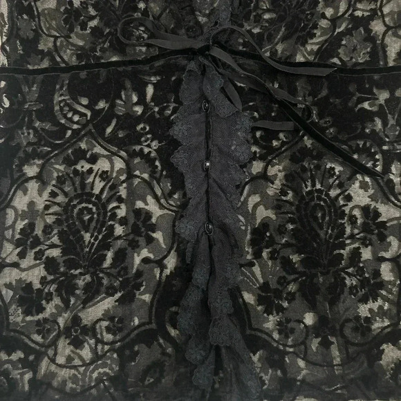 Goth mesh velvet and lace Express top. - Picture 8 of 9